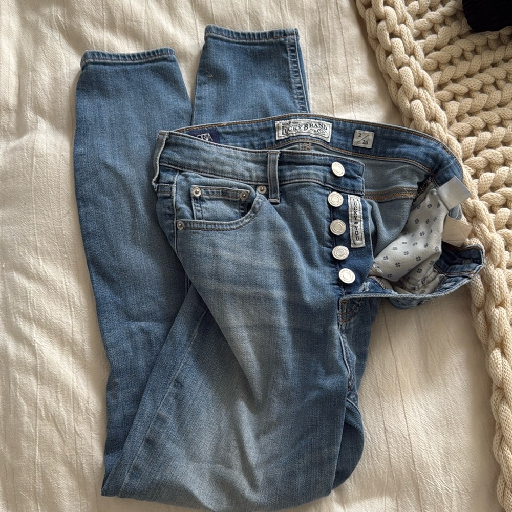 Lucky Brand Button up skinny jeans